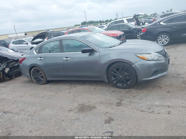 2018 Nissan Altima 2.5 Sr მანქანა იყიდება აუქციონზე, vin: 1N4AL3AP3JC277515, აუქციონის ნომერი: 44772919