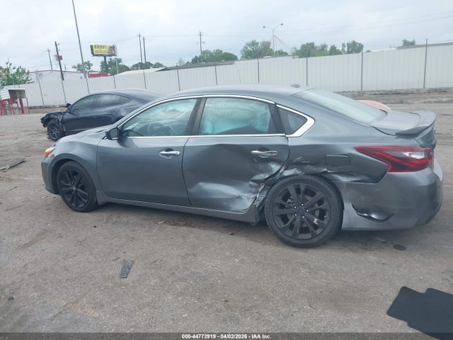 2018 Nissan Altima 2.5 Sr მანქანა იყიდება აუქციონზე, vin: 1N4AL3AP3JC277515, აუქციონის ნომერი: 44772919