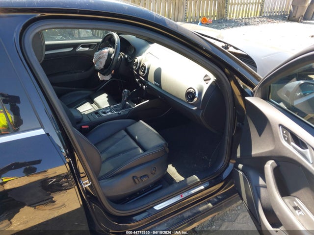 44772930 :رقم المزاد ، WAUB1GFF9G1067711 vin ، 2016 Audi S3 2.0t Premium Plus مزاد بيع