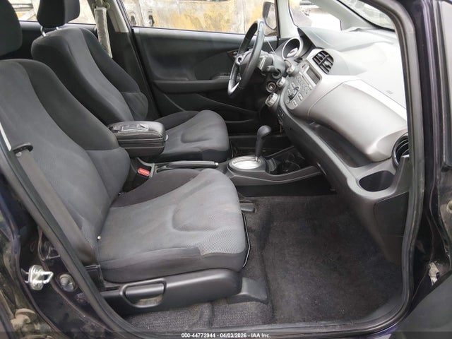 44772944 :رقم المزاد ، JHMGE8H47AC009010 vin ، 2010 Honda Fit Sport مزاد بيع