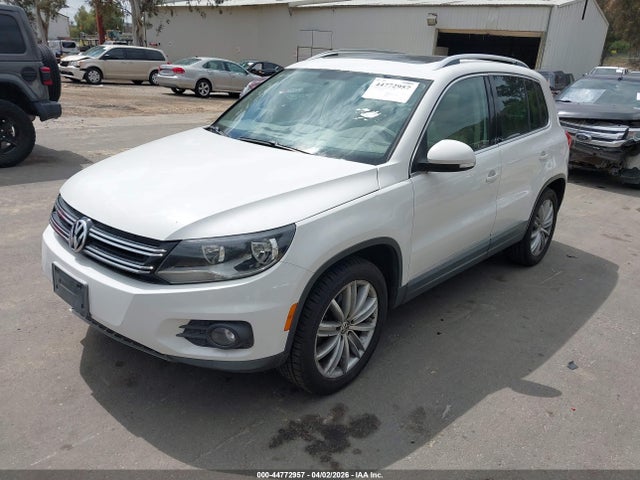 2012 VOLKSWAGEN TIGUAN WVGAV7AX3CW546931 Photo 1