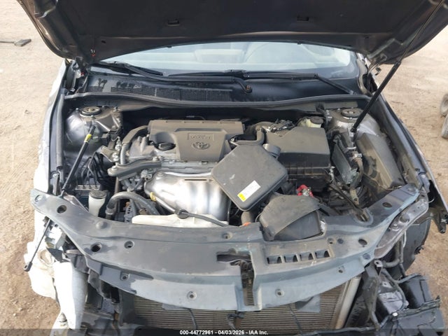 44772961 :رقم المزاد ، 4T1BF1FK8GU156761 vin ، 2016 Toyota Camry Le مزاد بيع