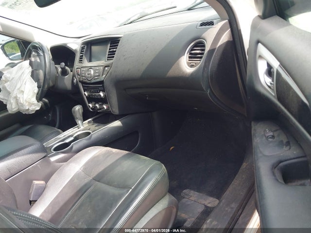 Nissan Pathfinder Sv 2017 5N1DR2MN8HC633649 Image 5