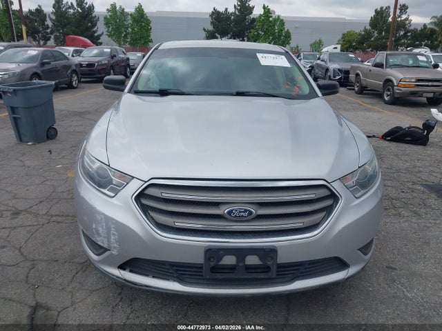 Ford TAURUS SE 2017 1FAHP2D84HG124243 Image 11