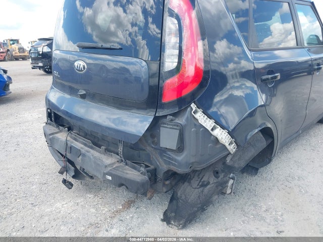 Продажа на аукционе авто 2015 Kia Soul !, vin: KNDJX3A54F7221130, номер лота: 44772980
