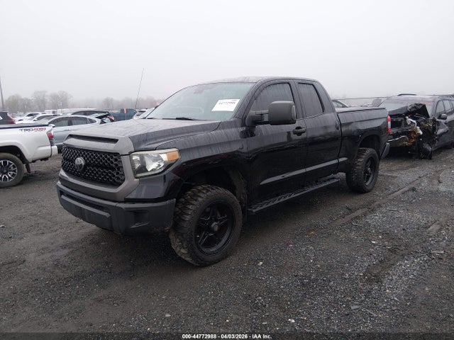 44772988 :رقم المزاد ، 5TFUM5F14KX081355 vin ، 2019 Toyota Tundra Sr 4.6l V8 مزاد بيع