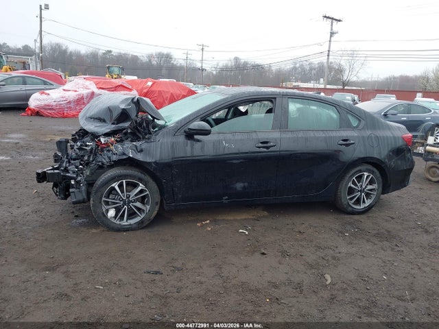 44772991 :رقم المزاد ، 3KPF24AD0NE446323 vin ، 2022 Kia Forte Lxs مزاد بيع