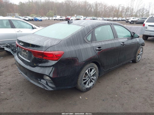 44772991 :رقم المزاد ، 3KPF24AD0NE446323 vin ، 2022 Kia Forte Lxs مزاد بيع