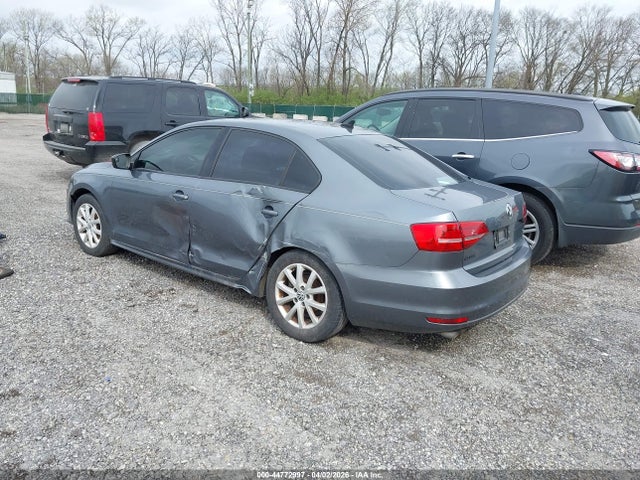 2015 Volkswagen Jetta 1.8t Se მანქანა იყიდება აუქციონზე, vin: 3VWD17AJ0FM262683, აუქციონის ნომერი: 44772997