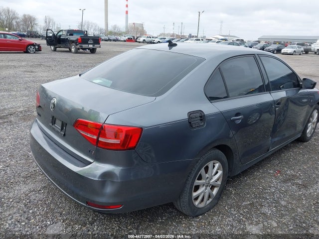 2015 Volkswagen Jetta 1.8t Se მანქანა იყიდება აუქციონზე, vin: 3VWD17AJ0FM262683, აუქციონის ნომერი: 44772997