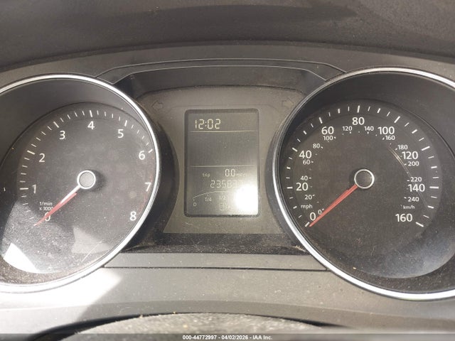 2015 Volkswagen Jetta 1.8t Se მანქანა იყიდება აუქციონზე, vin: 3VWD17AJ0FM262683, აუქციონის ნომერი: 44772997