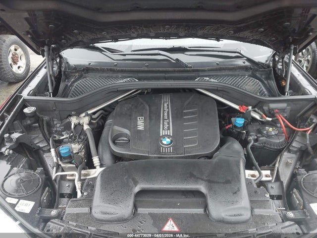 2014 BMW X5 5UXKS4C57E0J96252 Photo 9