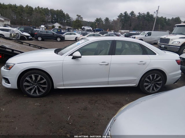WAUBBAF4XPA036363 Audi A4 Premium Plus 40 Tfsi Quattro S Tronic