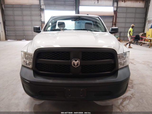 44773049 :رقم المزاد ، 3C6JR6DG4MG634828 vin ، 2021 Ram 1500 Classic Tradesman  4x2 8' Box مزاد بيع