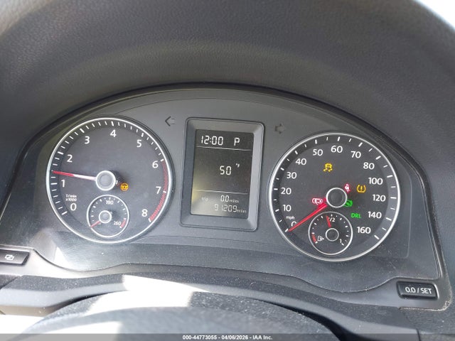 44773055 :رقم المزاد ، 3VWRX7AJ6AM133411 vin ، 2010 Volkswagen Jetta Limited Edition مزاد بيع