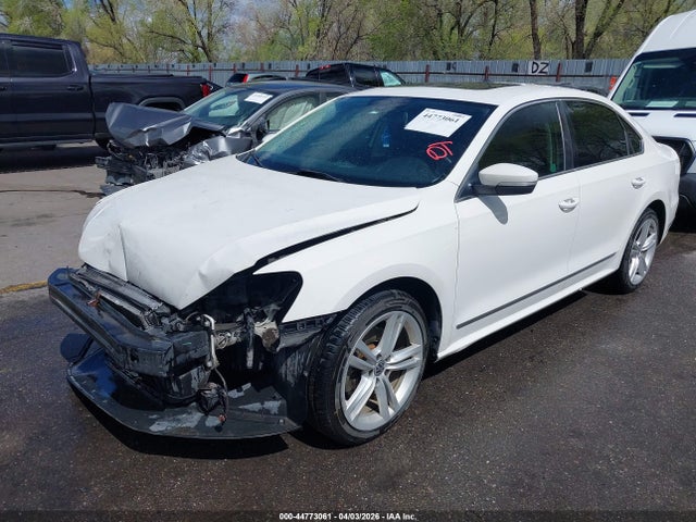 Продаж на аукціоні авто 2013 Volkswagen Passat 2.0l Tdi Sel Premium, vin: 1VWCN7A30DC148604, номер лоту: 44773061
