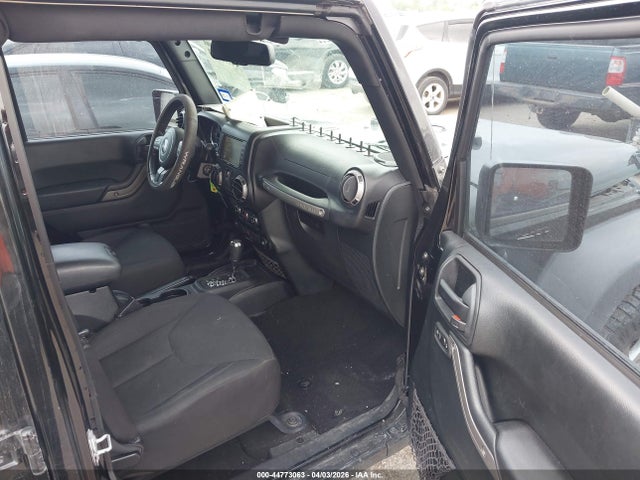 2018 JEEP WRANGLER JK UNLIMITED 1C4BJWDG6JL862171 Photo 4