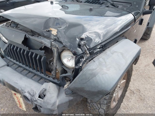 2018 JEEP WRANGLER JK UNLIMITED 1C4BJWDG6JL862171 Photo 5