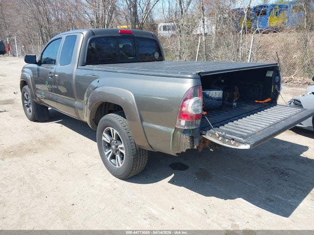 44773080 :رقم المزاد ، 5TFUU4EN3BX019878 vin ، 2011 Toyota Tacoma Base V6 مزاد بيع