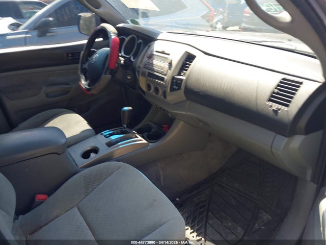 44773080 :رقم المزاد ، 5TFUU4EN3BX019878 vin ، 2011 Toyota Tacoma Base V6 مزاد بيع