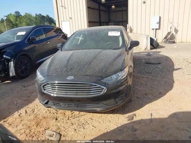 2019 Ford Fusion Hybrid Se მანქანა იყიდება აუქციონზე, vin: 3FA6P0LUXKR255624, აუქციონის ნომერი: 44773092