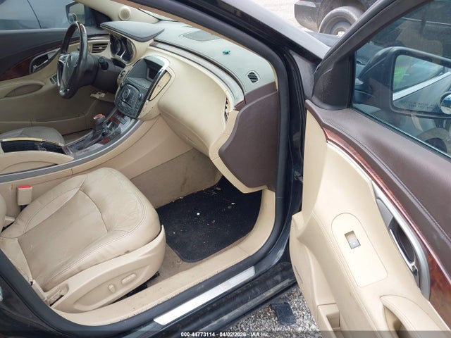 44773114 :رقم المزاد ، 1G4GE5GD1BF319795 vin ، 2011 Buick Lacrosse Cxs مزاد بيع