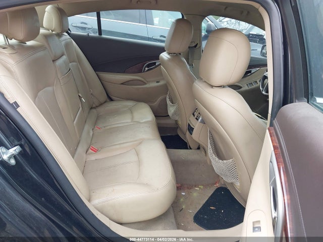 44773114 :رقم المزاد ، 1G4GE5GD1BF319795 vin ، 2011 Buick Lacrosse Cxs مزاد بيع