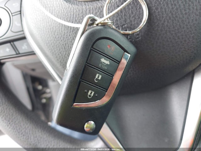 2020 TOYOTA CAMRY 4T1C11AK3LU895041 Photo 10