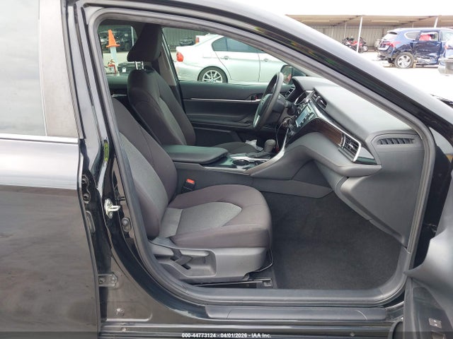 2020 TOYOTA CAMRY 4T1C11AK3LU895041 Photo 4