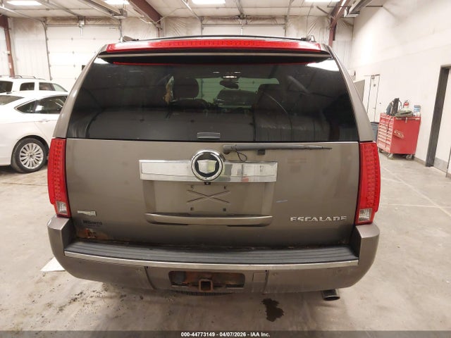 Продаж на аукціоні авто 2011 Cadillac Escalade Premium, vin: 1GYS4CEF4BR337954, номер лоту: 44773149