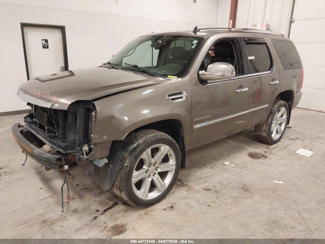 Продаж на аукціоні авто 2011 Cadillac Escalade Premium, vin: 1GYS4CEF4BR337954, номер лоту: 44773149