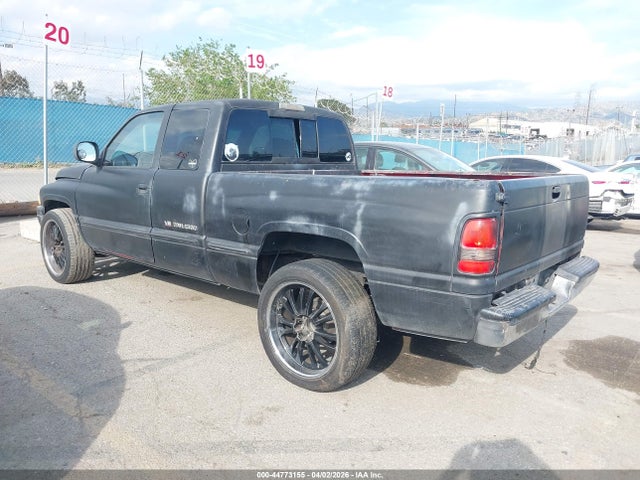 44773155 :رقم المزاد ، 3B7HC12Y2XG144402 vin ، 1999 Dodge Ram 1500 St مزاد بيع