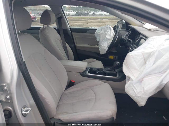 2018 Hyundai Sonata Sel მანქანა იყიდება აუქციონზე, vin: 5NPE34AF8JH648052, აუქციონის ნომერი: 44773159