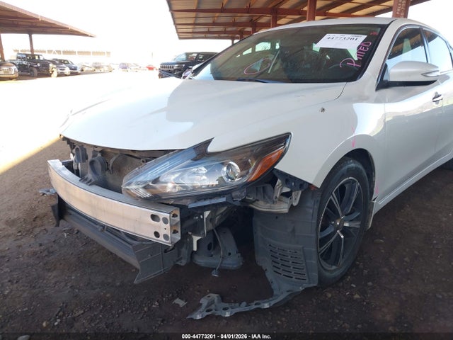 1N4AL3APXHC267042 Nissan Altima 2.5 Sl