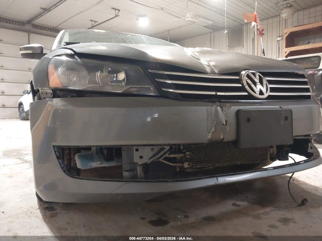 2013 VOLKSWAGEN PASSAT 1VWBH7A33DC092807 Photo 5