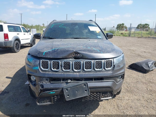 44773211 :رقم المزاد ، 3C4NJDFN1RT599858 vin ، 2024 Jeep Compass Latitude Lux Fwd مزاد بيع