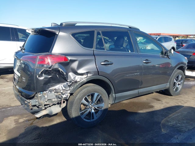Toyota Rav4 Xle 2018 JTMRFREV0JJ736401 Image 6