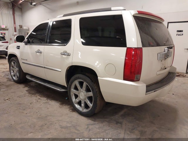2008 CADILLAC ESCALADE 1GYFK63878R241404 Photo 2