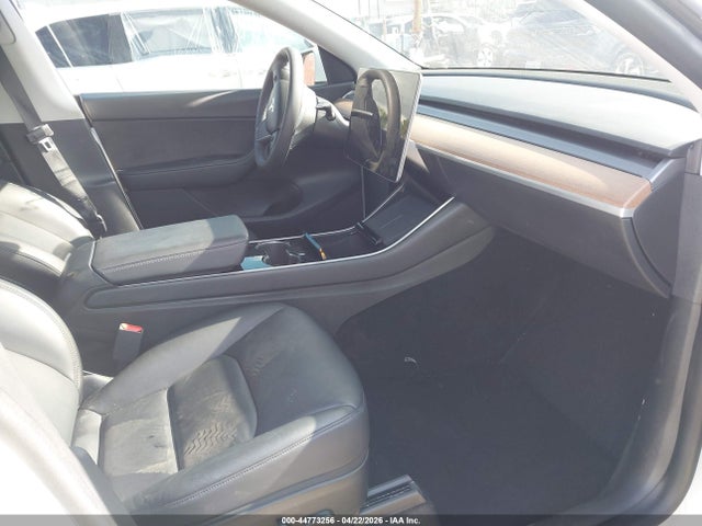 5YJYGDEE5LF019613 Tesla Model Y Long Range Dual Motor All-wheel Drive