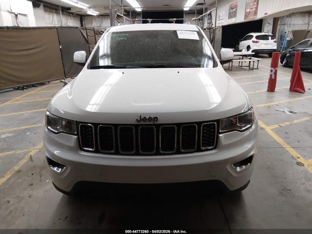 1C4RJEAGXMC570329 Jeep Grand Cherokee Laredo X 4x2
