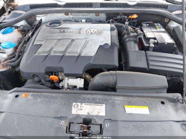 2013 Volkswagen Jetta 2.0l Tdi მანქანა იყიდება აუქციონზე, vin: 3VWLL7AJ7DM293769, აუქციონის ნომერი: 44773264