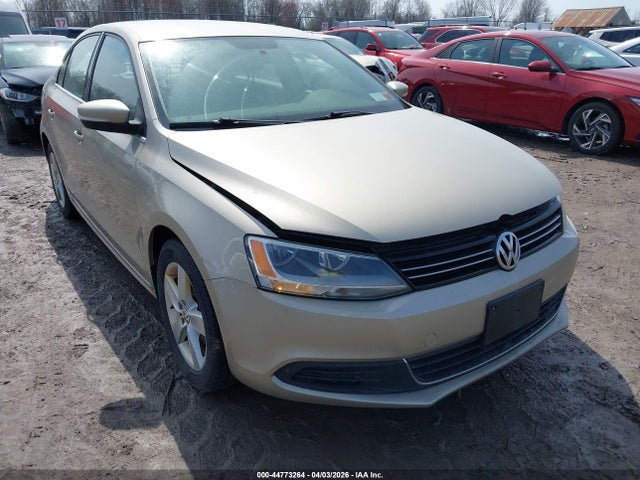 2013 Volkswagen Jetta 2.0l Tdi მანქანა იყიდება აუქციონზე, vin: 3VWLL7AJ7DM293769, აუქციონის ნომერი: 44773264