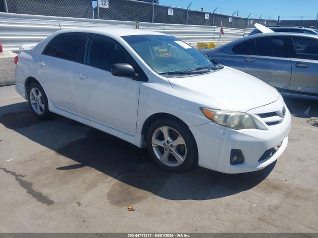 2013 TOYOTA COROLLA 5YFBU4EE1DP081093