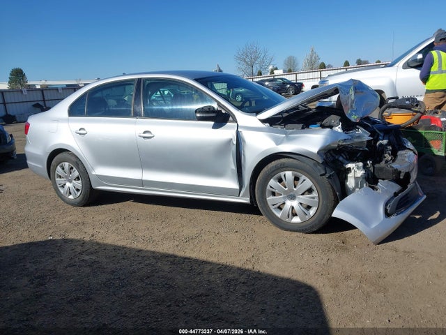 3VWD17AJ9EM247727 Volkswagen Jetta 1.8t Se