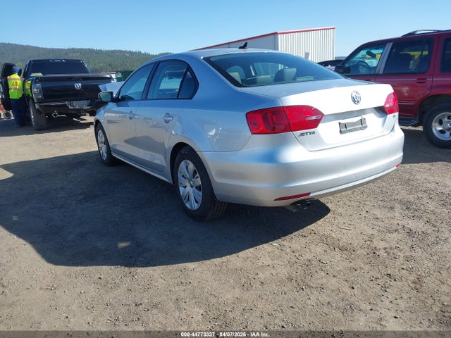 3VWD17AJ9EM247727 Volkswagen Jetta 1.8t Se