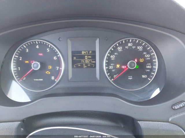 3VWD17AJ9EM247727 Volkswagen Jetta 1.8t Se