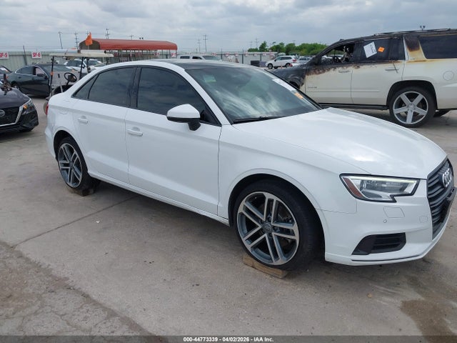 Aukcja sprzedaży 2020 Audi A3 Premium 40 Tfsi Front-wheel Drive S Tronic, vin: WAUAUGFF8LA002006, numer aukcji: 44773339