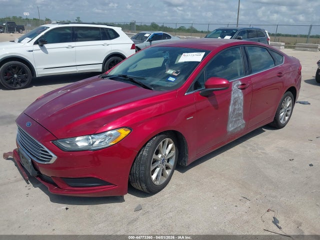 3FA6P0HDXHR257861 Ford FUSION SE