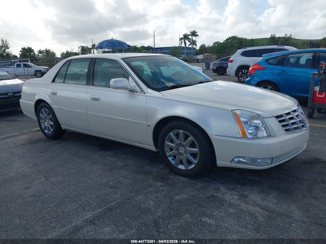 2009 CADILLAC DTS 1G6KD57Y49U104361