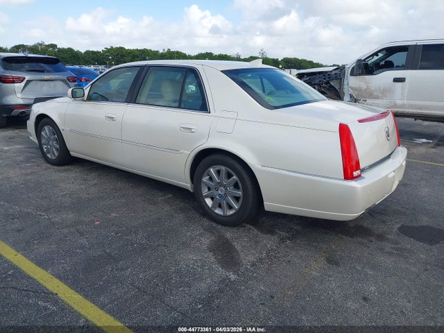 2009 CADILLAC DTS 1G6KD57Y49U104361 Photo 2